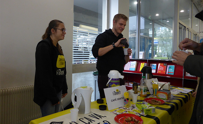 Les stands i-Share 2017 Campus Carreire ; Pierre et Marie-Lou