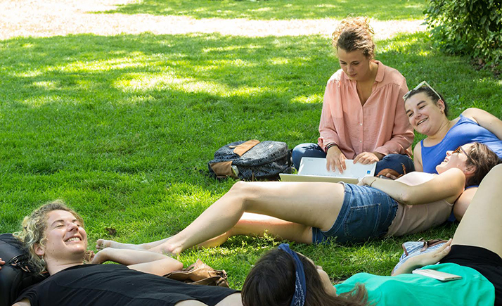 L’été, période de changement pour l’étudiant